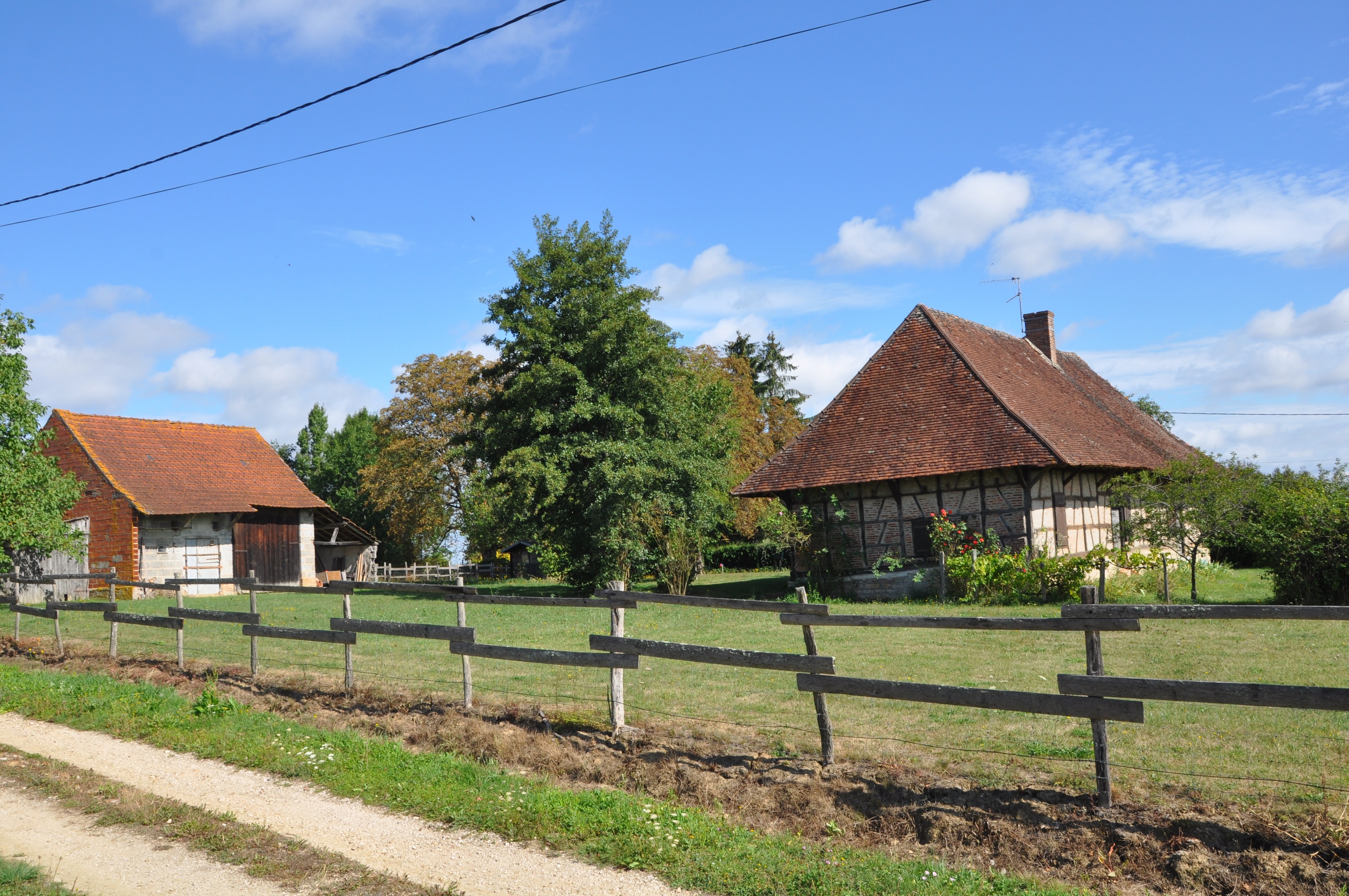 Ferme à Vendre Secteur St Germain Du Bois : L'immobilier De La Place ...